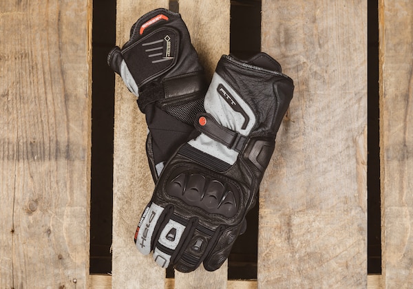 Five of the best Gore-Tex motorcycle gloves featured image